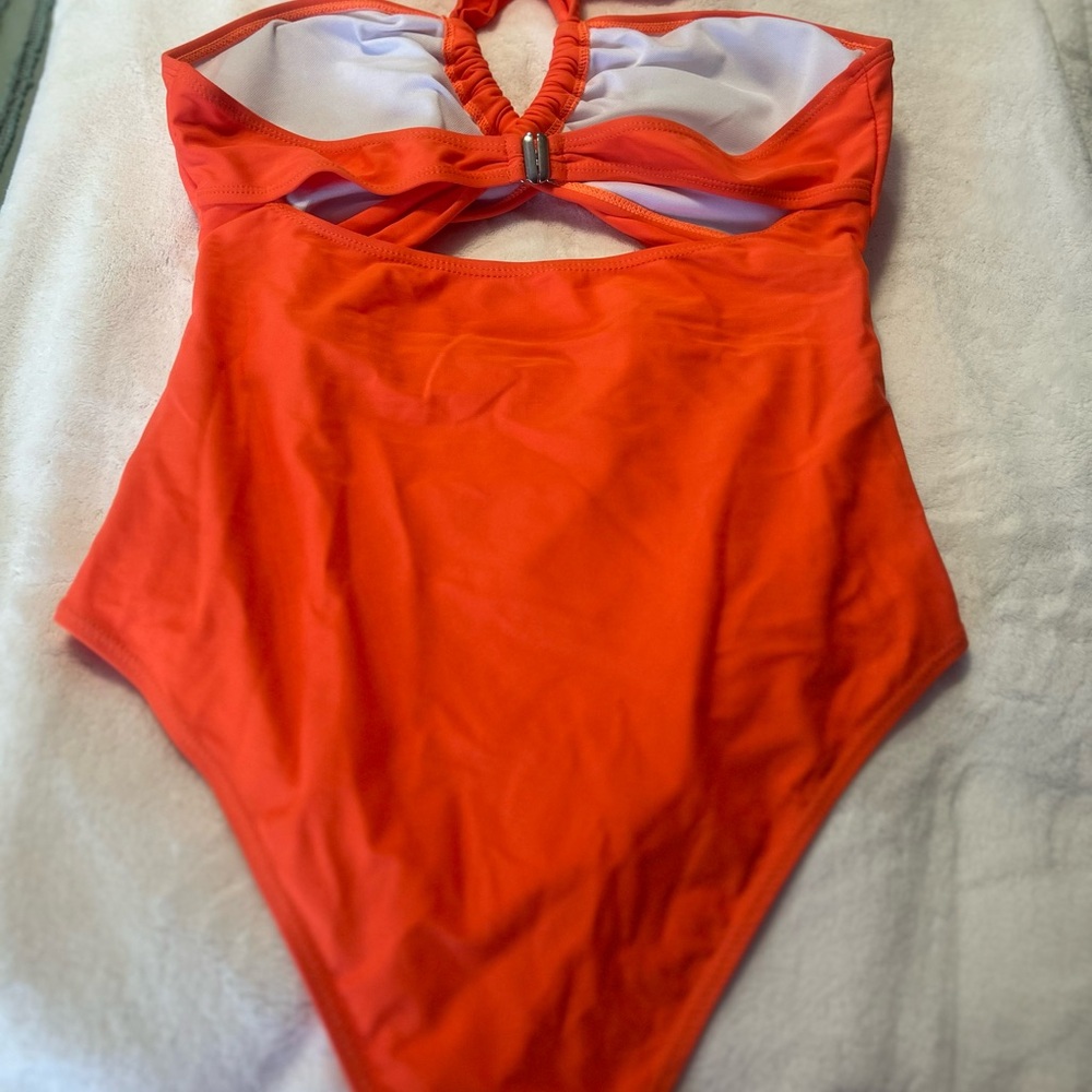 SHEIN swimsuit with cover up - Picture 4 of 4